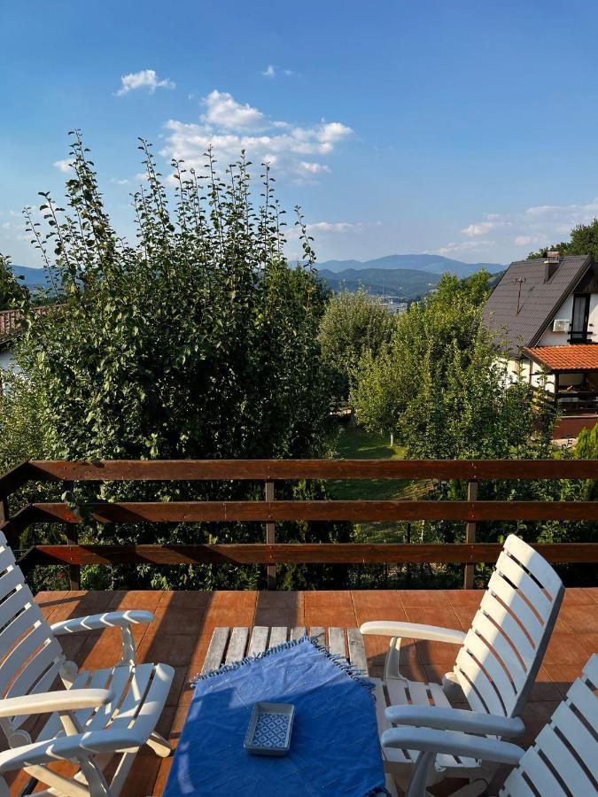 Holiday Home Amila Високо Екстериор снимка